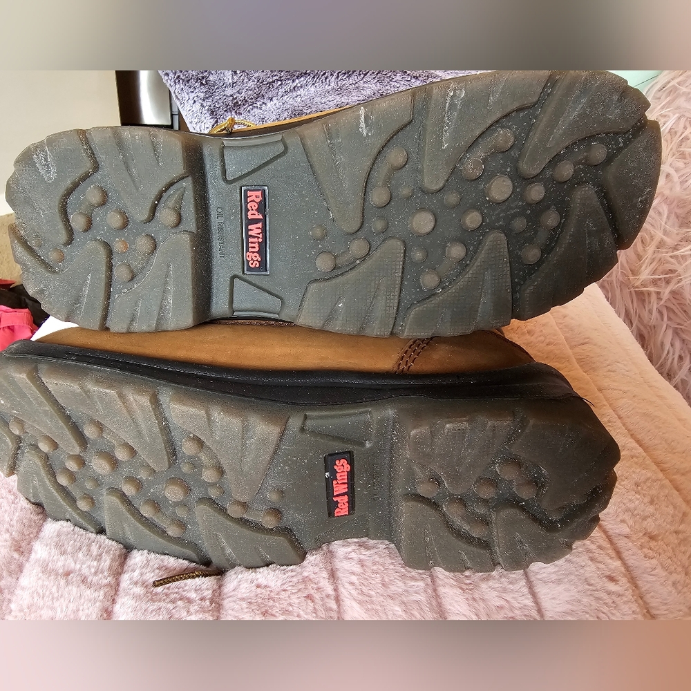 Women's safety toe boot - Red Wing Shoes size 8D - Picture 3 of 6